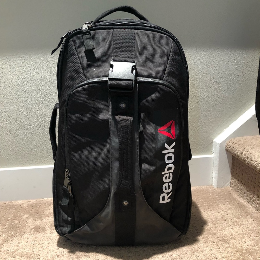 Reebok luggage and cosmetic bag
